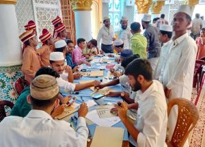 11-Our-Calligraphy-teams-from-Jamiah-Naleemiah-and-Fathih-Academy-in-action